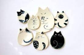 Cat Plate Ceramic Dish Trinket Cat Pottery Porcelain Dish Ring Etsy Pottery Sale Pottery Cat Decor