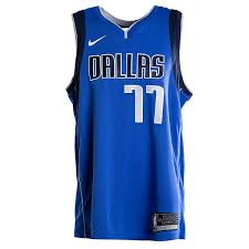 The dallas mavericks owned by donald carter who paid a $12 million expansion team takes the floor with a young inexperienced team, by passing aging stars like earl monroe, rick barry, and. Nike Nba Swingman Jersey Doncic Dallas Mavericks Icon Game Royal College Navy Doncic Luka Bei Kickz Com