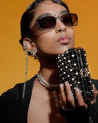 Dont get distracted by the industry that Bronx love is really real. It was  refreshing hearing them speak