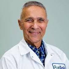 Barry Pressman's Instagram, Twitter & Facebook