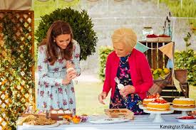 Mary berry's christmas cake bites. More On A Berry Royal Christmas What Kate Wore