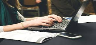 بحث كامل عن أهمية الكمبيوتر فى حياتنا اليومية ملزمتي
