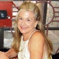 Susan Lockman's Instagram, Twitter & Facebook