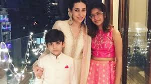 Step into some of the biggest shoes in history, as nostradamus` daughter, madeleine, attempts to help her. Karisma Kapoor And Her Kids Samaira And Kiaan Light Up Diwali In Style