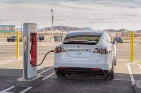 The tesla model s that uses a supercharger for 15 minutes gets 136 miles. How Long Does It Take To Charge A Tesla Carroar