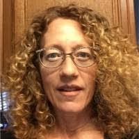 Dina Martin's Instagram, Twitter & Facebook