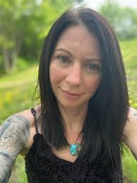 Namaste 🦋 I'm new to Prescott and ready to Rise & Thrive is such a  beautiful community! Reiki Master, IET, Magnified Healer & Shamanic  Extraction Specialist. I currently am taking new clients