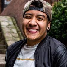 Jenny Benavides (@benavidesj28)