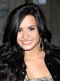 So many redheads are actually blondes! Celebrity Hairstyles For Black Hair Celebrities With Dark Hair Real Beauty Demi Lovato Hair Demi Lovato Measurements Demi Lovato Style