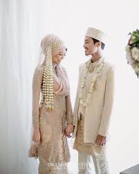  Pin On Kebaya Modern