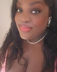 Fatima Lowe (@fatimathedreamer_) • Instagram photos and videos