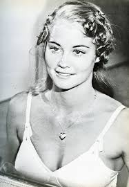 Cybill Shepherd