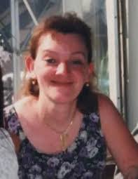 Holly Carman's Instagram, Twitter & Facebook