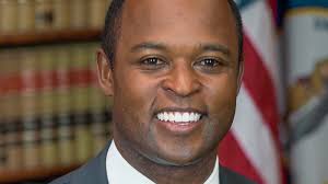 Longtime political journalist says Trump, Christie blame claims about KY  governor's race aren't true