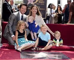 Mark wahlberg and kate moss, 1992. Hollywood Mark Wahlberg Erhalt 2414 Stern Auf Walk Of Fame Haz Hannoversche Allgemeine