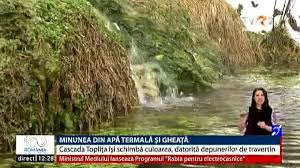 Cascada din topliţa e vestită pentru frumuseţe, dar mai ales pentru. Minunea Din ApÄƒ TermalÄƒ Si GheaÅ£Äƒ Cascada TopliÅ£a Isi SchimbÄƒ Culoarea DatoritÄƒ Depunerilor De Travertin