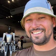 The 10 Best Picture Hanging Services in San Diego, CA 2025