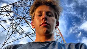 Accident sur l'A-13 à Laval: le jeune conducteur multiplie les infractions  routières