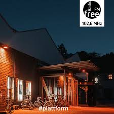 Probier es aus, besuche sie, es wird dir garantiert gefallen! Das Roxy Der Virus Und Wie Es Weitergeht Radio Free Fm