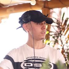 Gabriel Muller (@gmullermusic)