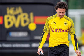 Stream tracks and playlists from delaney on your desktop or mobile device. Das Ratsel Thomas Delaney Wann Steigt Der Dane Wieder In Das Bvb Mannschaftstraining Ein