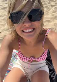 Sovêr heel lekker! Hoop vir beter weer 🤞🏼🤭ek's net bly om by die see te  wees 😍