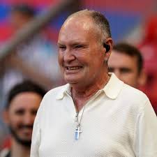 Chalina.l Elena Kamperi - Intimate Unseen Photography