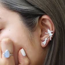 Peter Pan Y Wendy Oreja Pin Climber Peter Pan Pendientes Silver Ear Crawler Pendientes De Plata Trepador Del Oido De Plata Peter Pan Jewelry Peter Pan Peter Pan Jewelry Gold Bar Earrings