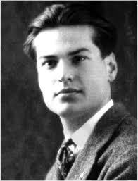 Ernest Agyemang's Instagram, Twitter & Facebook