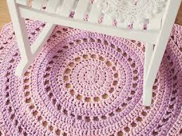 Feb 08, 2017 · whether you crochet them for the kids at bath time or make them for dish cloths, they're just as cute as they can be, and so very easy to crochet. Crochet Rug Pattern For Beginners Feltmagnet