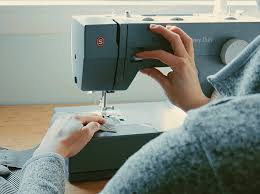 Sewing Machine Review: Singer Heavy Duty
