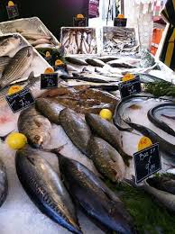 Fish In The Market Paris Market Cooking Classes La Cuisine Paris Healthy Groceries Fresh Food Market Food