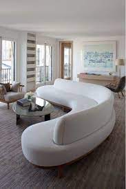 17 Cool Curved Sofas Interiorforlife Com Curved Sofa Living Room Modern Sofa Living Room Sofa Design