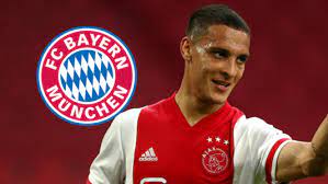 Marcus antonius was born in rome in 83 b.c., the son of an ineffective praetor (military commander) and grandson of a noted consul and. Fc Bayern Munchen Hat Ajax Flugelspieler Antony Als Moglichen Coman Ersatz Im Blick Goal Com