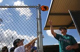 That's more than double the number of night. Mariners Announce Broadcast Schedule For 2018 Cactus League Games The Seattle Times