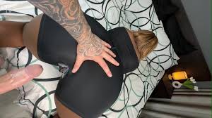 Mes Leggings Nike Pro Ont été Ruinés - Grosse éjaculation épaisse - EPORNER