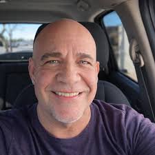 Who's hitting the stage this week through Sunday, December 29 in Phoenix  area?