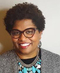 Kelly Starnes's Instagram, Twitter & Facebook