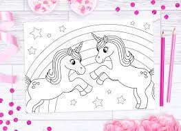 De 40 allerleukste paarden kleurplaten voor kinderen. Gratis Printable Kleurplaat Eenhoorns Freubelweb Unicorn Coloring Pages Coloring Pictures Colouring Printables