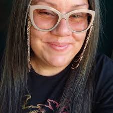 Dino Construction Company, son dinosaurios transformados en máquinas para  la construcción: excavadoras, gruas… con un diseño limpio, estética  depurada y acabados de alta calidad, te invitamos a que pases por las  tiendas