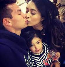 Hirving lozano marriage and children: Hirving Lozano Bio Wiki Net Worth World Cup Married Wife Age