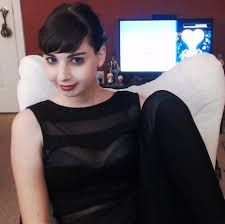 About press copyright contact us creators advertise developers terms privacy policy & safety how youtube works test new features press copyright contact us creators. Sue Lightning Sue Kalergis Meninas Transgenero Bela