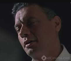 تدور أحداث فيلم عمارة يعقوبيان عن عمارة في وسط مدينة القاهرة. Ø¹Ø¨Ø§Ø³ Ø£Ø¨Ùˆ Ø§Ù„Ø­Ø³Ù† ïº—ï»¤ïºœï»´ï»ž Ù…Ø¹Ø±Ø¶ Ø§Ù„ØµÙˆØ±