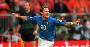 Get stylish italy football jersey on alibaba.com from the large number of suppliers available. The Perfect Jersey Speaking To The Creator Of Italy S Iconic Kappa Kombat 2000 Kit 20 Years On 90min