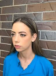 Robyn Stringer's Instagram, Twitter & Facebook