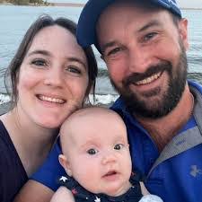 Zach Magee's Instagram, Twitter & Facebook