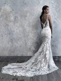 Stylist charlie brear's archive collection of original vintage will be available through private sale events. Romantic Wedding Dress Options Are Wonder Fall