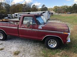 Lookin at buying this 1975 f150...seller says it's got the 390 V8 in it ...