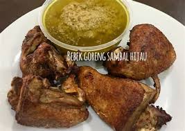 Tapi jika anda memakai resep bebek goreng berikut, anda bisa mendapatkan tekstur daging yang lembut, enak, gurih dan juga empuk. Resep Sambal Lalapan Bebek Goreng Resep Bebek Goreng Khas Lamongan Lifestyle Fimela Com Resep Sambal Lalapan Penyet Yang Pedas Istimewa