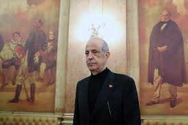 José manuel rodrigues berardo , comih, gcih (born 4 july 1944), best known as joe berardo , is a portuguese businessman , stock investor , speculator , and art collector. Jlet589uwx00pm